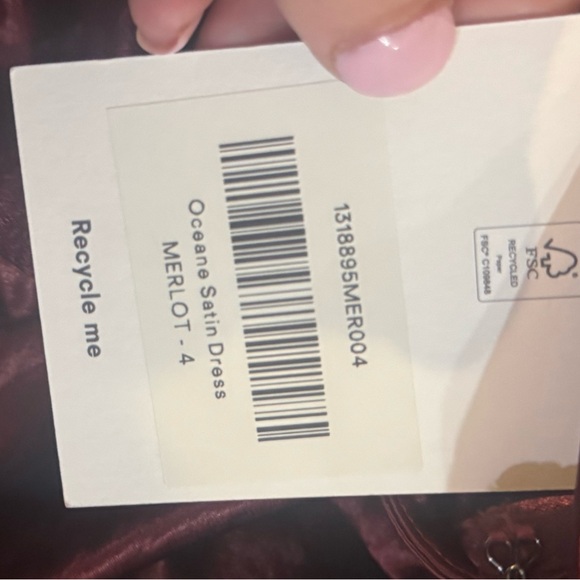 NEW NWT Reformation Oceane Satin Maxi Dress Burgundy - Picture 5 of 5